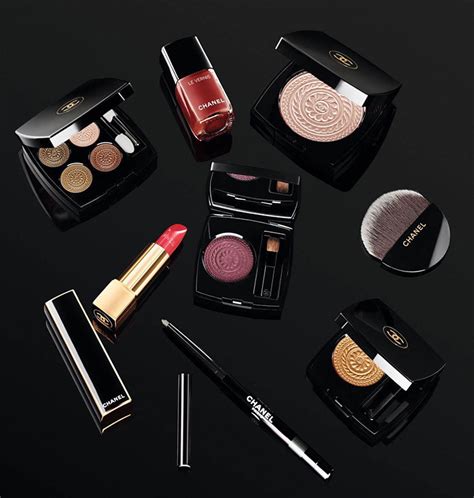 chanel holiday makeup 2019|chanel holiday collection.